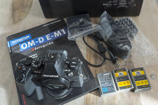 E-M1 Paket 1200.jpg