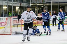 1200_20171215_icetigers_straubingtigers_thha_0019.jpg