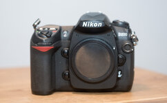 Nikon-D200-01.jpg