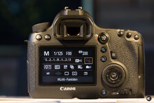 Canon 6D-3.jpg