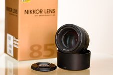 Nikon_AF85f1.8G_Front.jpg