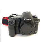 Canon EOS 5D Mark II_01.jpg
