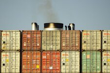 Container_500mm_DSLR_F.jpg