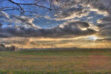 SAM_2456_7_8_tonemapped - klein.jpg