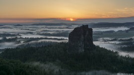 Schrammsteine Sonnenuntergang klein.JPG