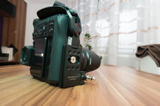 NX1 - Clutch Handschlaufe + Carry Speed F1 Kameraplatte-9981.jpg