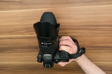 NX1 - Clutch Handschlaufe + Carry Speed F1 Kameraplatte-9997.jpg