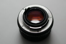 Pentax_M_50_1_4_Hinterlinse.JPG