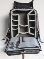 Lowepro_Trekker_300_AW_3.jpg