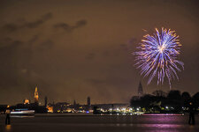 Feuerwerk 2a klein.jpg