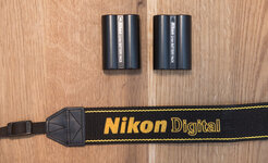 Nikon-D100-03.jpg