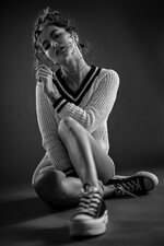 ramona_natural_light_studio_flash_beauty_black_and_white_20180301-46.jpg