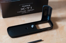 Fuji Hand Grip MHG-XT-2.jpg