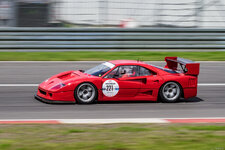 Ferrari F40 GTE-1.jpg