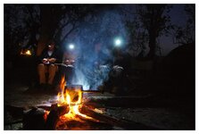 Kochen am Feuer Okavango Delta03.jpg