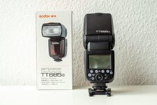 Godox TT685O-2.jpg