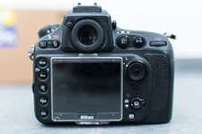 Nikon-16.jpg