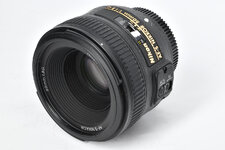Nikon AF-S 50 mm F1.8G ED 02.JPG verkleinert.JPG