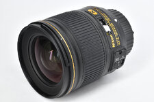 Nikon AF-S 28 mm F1.8G ED 02.JPG verkleinert.JPG