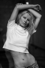 nadin_blonde_natural_beauty_windowlight_20181116-45.jpg