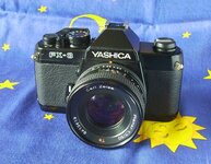 Yashica FX3 PICT8026.jpg
