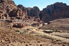 Petra Blick von der Byzantinischeb Kapelle_1.jpg