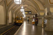 U-Bahnhof Heidelberger Platz Berlina.jpg