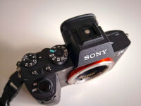 Sony-A7RII-3.jpg