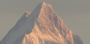 Schreckhorn aus 65km Entfernung AF LV Prtsc.jpg