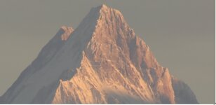 Schreckhorn aus 65km Entfernung MF Prtsc.jpg