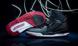 20141201-Jordan Shoes Mirror.jpg