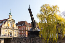 20190402_Lueneburg_6D2_124c_Altes-Kaufhaus_Alter-Kran-Forum.jpg