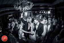 8Hochzeitsfotograf-München-Award-8.jpg