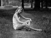 isabel_analog_natural_light_blonde_nature_20190425-4.jpg