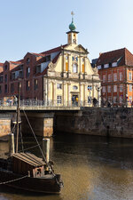 20190402_Lueneburg_6D2_135c_Altes-Kaufhaus-Forum.jpg