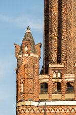 20190407_Lueneburg_6D2_018c_Wasserturm_Detail-Forum.jpg