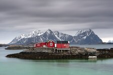 comp_Fischerhütte bei Svolvaer 2 Moll.jpg