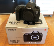 Canon EOS 5D Mark IV_1.jpg