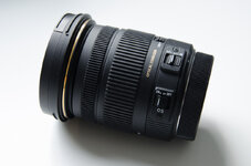 Canon EOS 77D.JPG