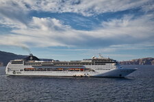 MSC Lirica.jpg