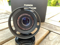 Fuji XF35mmf2 R WR_Vorderansicht.jpg