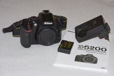 D5200 1.JPG