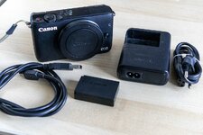 Canon m10.jpg