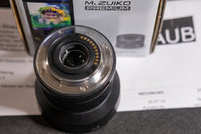 OLY25mm-1.8-04.jpg