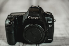 Canon 5D Mark II-3.jpg