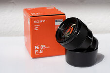 SONY85_1.8.jpg