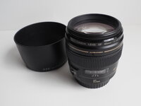 Canon EF 85 f1,8 (1).jpg
