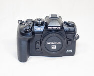 Olympus_EM1III_02.jpg