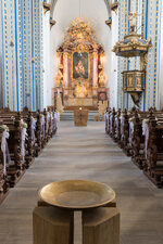 20180930_Bonn276c_Namen-Jesu-Kirche-forum.jpg