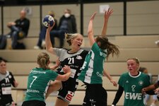 comp_VfL Oldenburg vs TV Hannover Badenstedt Vinnhorst9519.jpg